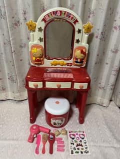 希少】 サンリオ ハローキティ キティちゃん 子供用ドレッサー 1992年