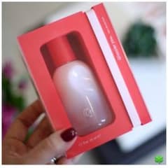 glossier パーソナルフレグランスのサムネイル