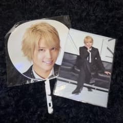 【外装付き】NEWS LIVE TOUR 2013のサムネイル