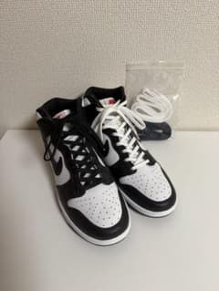 Nike Dunk High Black/Whiteのサムネイル