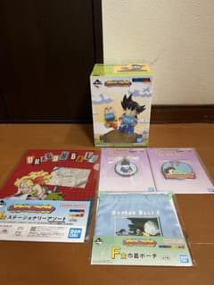 이치 반 쿠지 드래곤 볼 A 상 손오공 & 크릴린 우유 배달 피규어