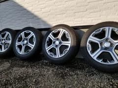 SUZUKI　ハスラー純正タイヤホイールセットのサムネイル