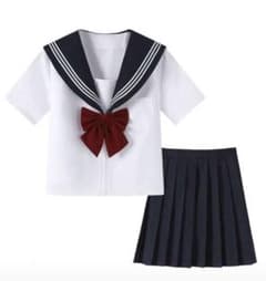 セーラー服 文化祭で1日だけ着用しましたた。のサムネイル