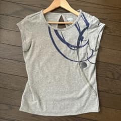NIKE トップスのサムネイル