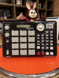 AKAI MPC500 サンプラー　128MB増設＋メモリーカード2枚付きのサムネイル