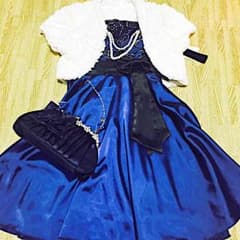 ゆかちさま専用！！！！！ドレス 3点セットのサムネイル