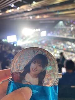 日向坂 ひなくり 佐々木久美 缶バッジ キラキラ 会場限定のサムネイル
