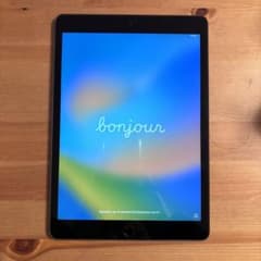 iPad第7世代　32GB Wi-Fiモデルのサムネイル