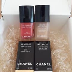 ここもも様　CHANEL　ネイル、ベースコートのサムネイル