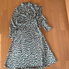 H&MロングワンピースSのサムネイル