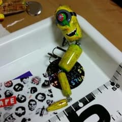 ハンドメイドルアーのサムネイル