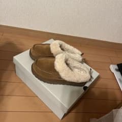 UGG スリッポン　23cm チェスナット　送料無料　[値下げ‼️]のサムネイル