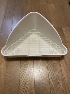 うさぎトイレ(三角) GEXのサムネイル