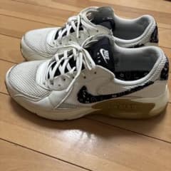 NIKE AIR MAX ペイズリー柄 スニーカーのサムネイル