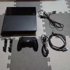 PlayStation4ジェット・ブラックCUH-1100Aのサムネイル