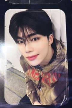 ZEROBASEONE ワルツ 香港 トレカ VIP 12/20 ゴヌク - メルカリ