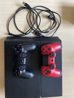 PS4と付属品　ソフト6本のサムネイル