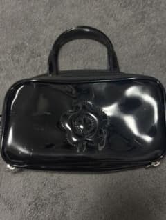 MARY QUANT エナメル メイクポーチ ブラックのサムネイル