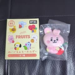 TSUTAYA限定BT21 cooky ぬいぐるみキーホルダーのサムネイル