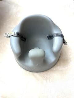 Bumbo ベビーチェア グレー　ベルト付きのサムネイル