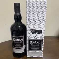 Ardbeg Blaaack Committee 20th 아드벡