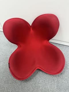 MTG Style Butterfly 骨盤サポートチェア レッドのサムネイル