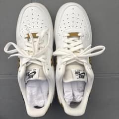 サ*ワ様 Nike Air Force 1 Low 最終値下げ　月曜日以降は他でのサムネイル