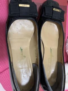 Ferragamo パンプス 箱付きのサムネイル