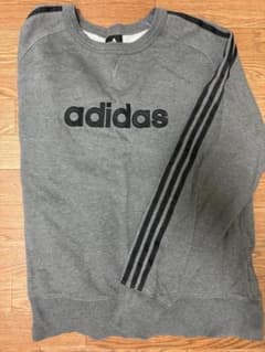 ま*た様 adidas クルーネック スウェット グレーのサムネイル
