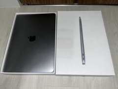 Macbook Air M1 8/256GBのサムネイル