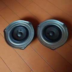 ダイハツ純正・16cmサイズ（10cm）スピーカー左右セット - メルカリ