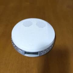 TOSHIBA Portable CD Player TY-P2 (Working Condition, Built-in Speaker)