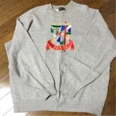 KJ music様 専用  TRUSSARDI トレーナーのサムネイル