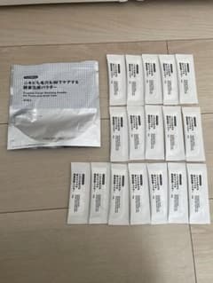 うめこ様専用　ニキビも毛穴もWでケアする酵素洗顔パウダーのサムネイル