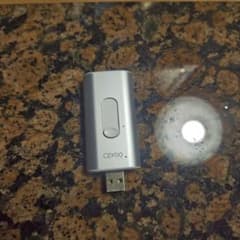 Opro9 USBメモリ シルバーのサムネイル
