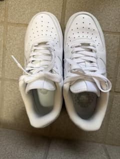 Nike Air Force 1 ホワイト スニーカーのサムネイル