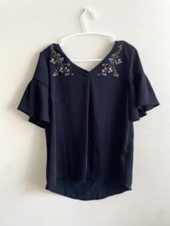 マイストラーダ　Mystrada花柄刺繍 半袖ブラウス ネイビー サイズ38のサムネイル