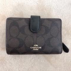 COACH コーチ 二つ折り財布のサムネイル