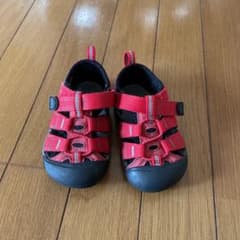 keen ベビー　キッズ　13.5㎝　サンダル　アウトドアのサムネイル