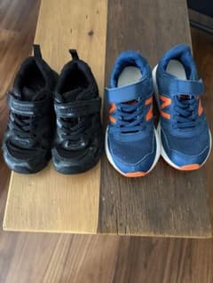2足セット New Balance 瞬足　18センチのサムネイル