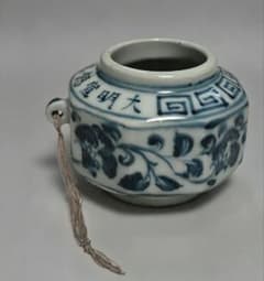 大明宣徳年製 染付 花文 壺 煎茶道具 唐物 - メルカリ