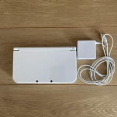 New Nintendo 3DS LL ホワイト 本体 充電器付きのサムネイル