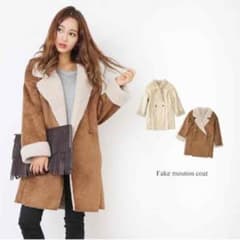 ラズレナ 新品ムートンコートのサムネイル