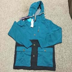 新品未使用！ マウンテンパーカーのサムネイル