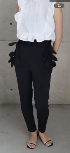 ellaリボン付きサイドポケット黒パンツのサムネイル