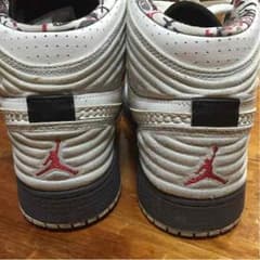Nike AIRジョーダンのサムネイル