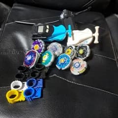 メタルファイトベイブレードセット 多色 レバー付き発射器 - メルカリ