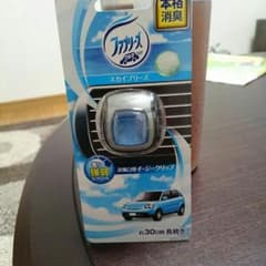 ファブリーズ 車 芳香剤のサムネイル