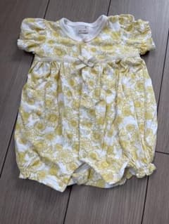 petit main 花柄ロンパース 70のサムネイル