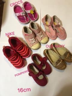 女の子の靴セットのサムネイル